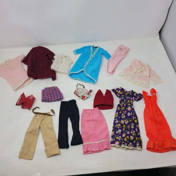 Vintage Lot Of Barbie Doll Mixed Doll Clothes Robe Dress Top Shorts Skirt FAIR - Picture 10 of 11
